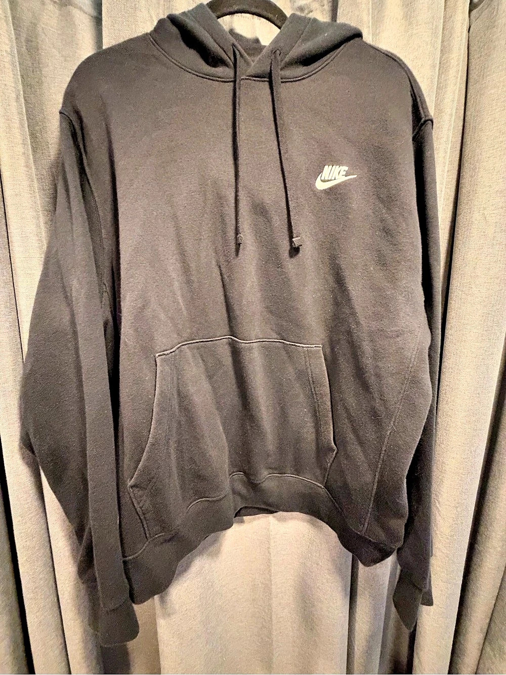 Nike Sportswear Club Fleece Pullover Hoodie Black Large